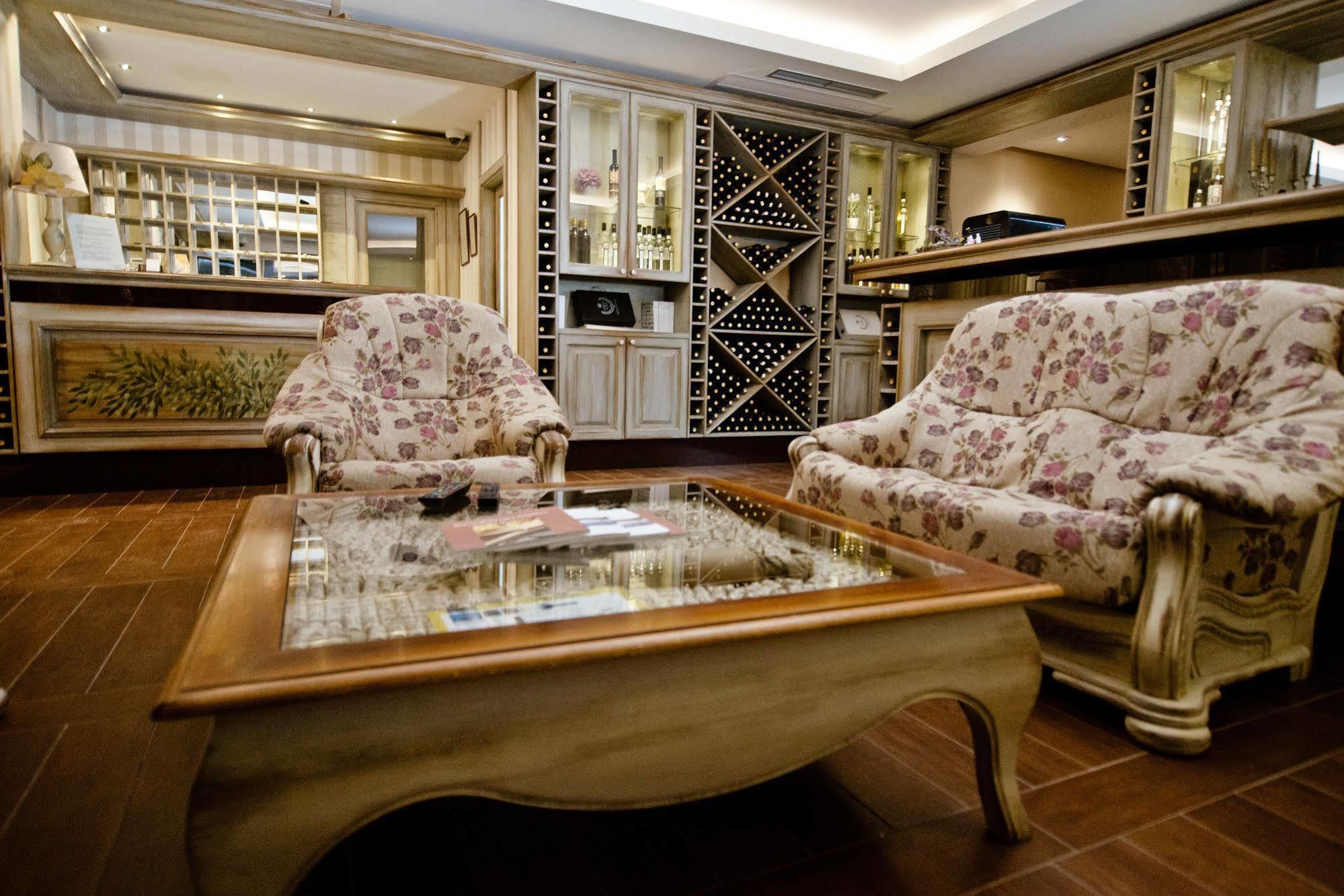 Wine Hotel Cesarica Međugorje Exterior foto